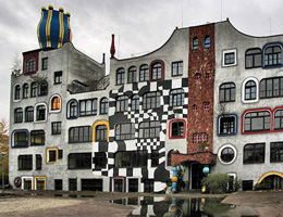 Фриденсрайх Хундертвассер. Friedensreich Hundertwasser: Гимназия Мартина Лютера в Виттенберге. Martin Luther Gymnasium