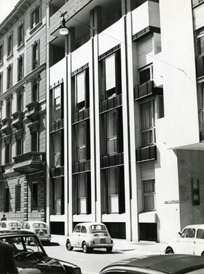 Vico Magistretti. Вико Маджистретти. Жилой дом на Via Leopardi, Милан 1961