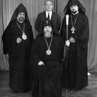 Католикос всех армян Вазген I и М. Мазманян. Каир, 1963 год