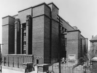 Фрэнк Ллойд Райт (Frank Lloyd Wright): Larkin Administration Building, Buffalo, New York (Здание управления компании «Ларкин», Буффало, Нью-Йорк), 1904; снесёно в 1950