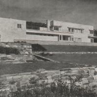Villa Gans, Kronberg im Taunus, Falkensteiner Straße 19, Hesse. 1929–1931. Peter Behrens