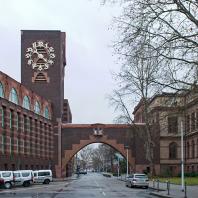Здание технической администрации Hoechst AG, Frankfurt-Höchst. 1921–1925. Peter Behrens