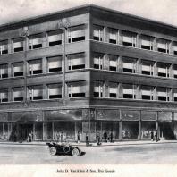 Van Allen Building, Clinton, Iowa (1914). Louis Henry Sullivan